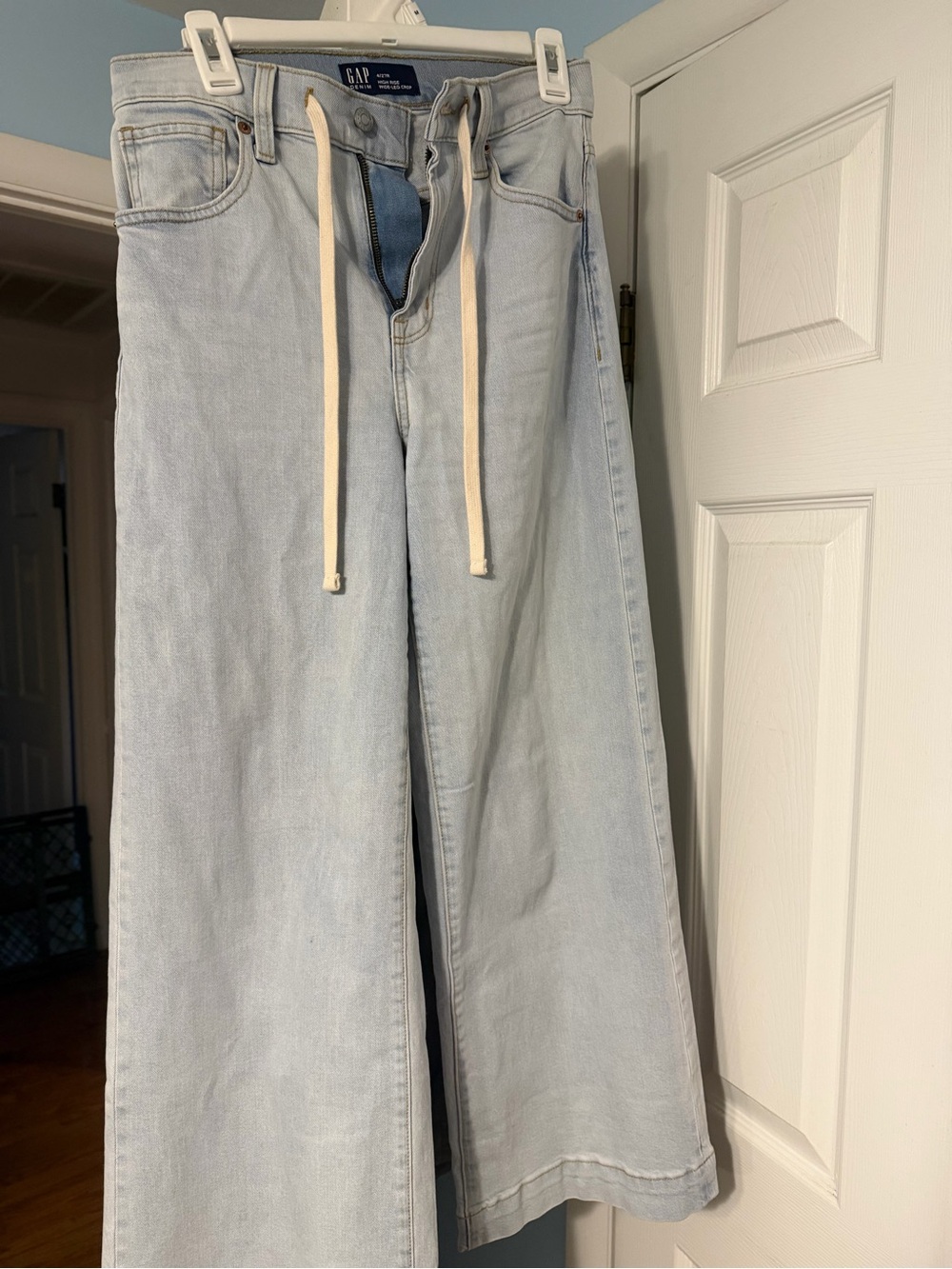 GAP Light Wash crop Wide Leg Jeans with Drawstring